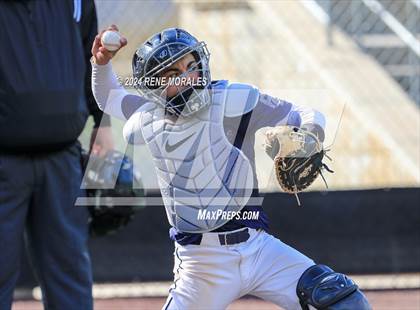 Thumbnail 1 in Rio Hondo Prep vs Flintridge Prep photogallery.