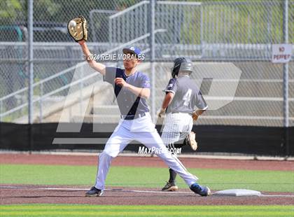 Thumbnail 1 in Rio Hondo Prep vs Flintridge Prep photogallery.