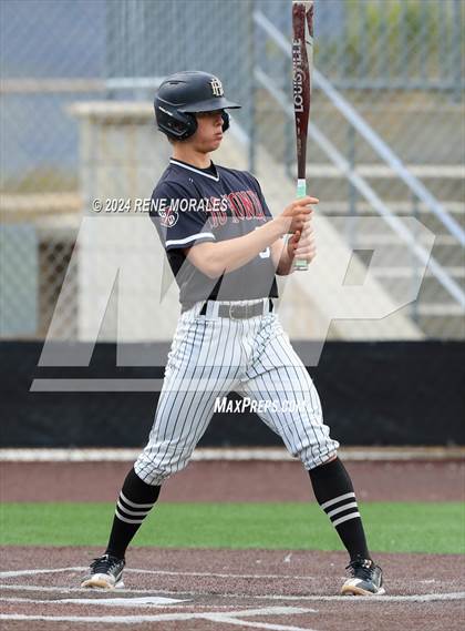 Thumbnail 1 in Rio Hondo Prep vs Flintridge Prep photogallery.