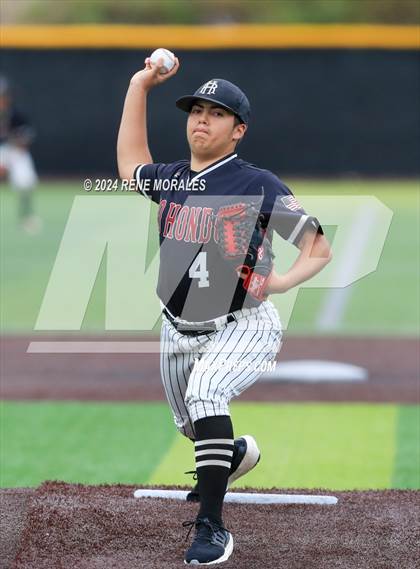 Thumbnail 3 in Rio Hondo Prep vs Flintridge Prep photogallery.
