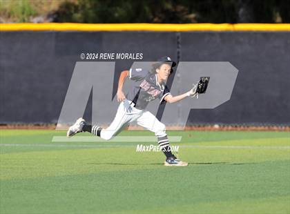 Thumbnail 3 in Rio Hondo Prep vs Flintridge Prep photogallery.