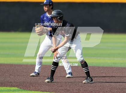 Thumbnail 2 in Rio Hondo Prep vs Flintridge Prep photogallery.