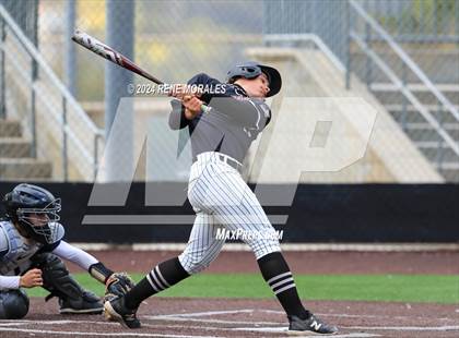 Thumbnail 1 in Rio Hondo Prep vs Flintridge Prep photogallery.
