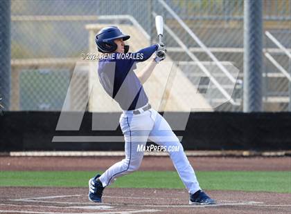 Thumbnail 3 in Rio Hondo Prep vs Flintridge Prep photogallery.