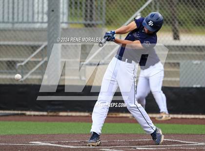 Thumbnail 3 in Rio Hondo Prep vs Flintridge Prep photogallery.