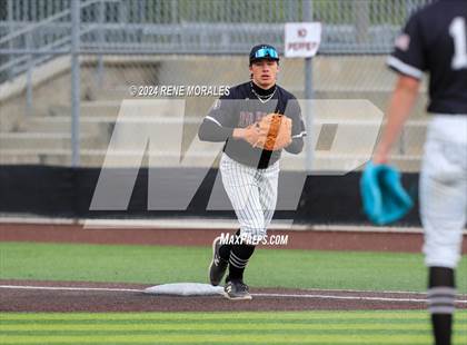 Thumbnail 2 in Rio Hondo Prep vs Flintridge Prep photogallery.
