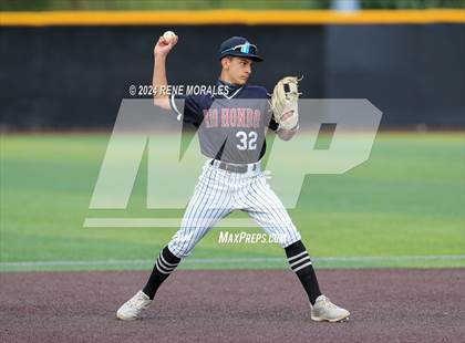 Thumbnail 2 in Rio Hondo Prep vs Flintridge Prep photogallery.