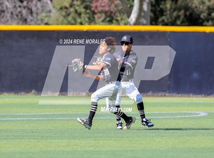 Thumbnail 3 in Rio Hondo Prep vs Flintridge Prep photogallery.