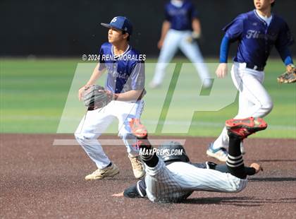 Thumbnail 2 in Rio Hondo Prep vs Flintridge Prep photogallery.