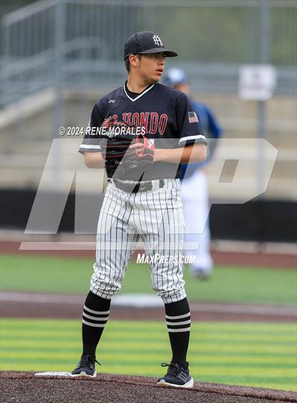 Thumbnail 1 in Rio Hondo Prep vs Flintridge Prep photogallery.