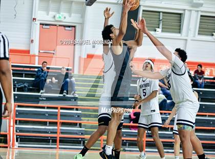 Thumbnail 2 in Brentwood School vs JSerra Catholic (Beverly Hills Tournament) photogallery.