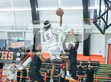 Thumbnail 3 in Brentwood School vs JSerra Catholic (Beverly Hills Tournament) photogallery.