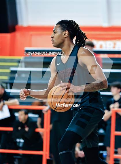 Thumbnail 1 in Brentwood School vs JSerra Catholic (Beverly Hills Tournament) photogallery.