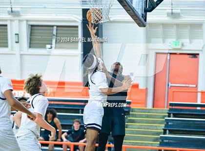 Thumbnail 3 in Brentwood School vs JSerra Catholic (Beverly Hills Tournament) photogallery.