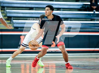 Thumbnail 2 in Brentwood School vs JSerra Catholic (Beverly Hills Tournament) photogallery.