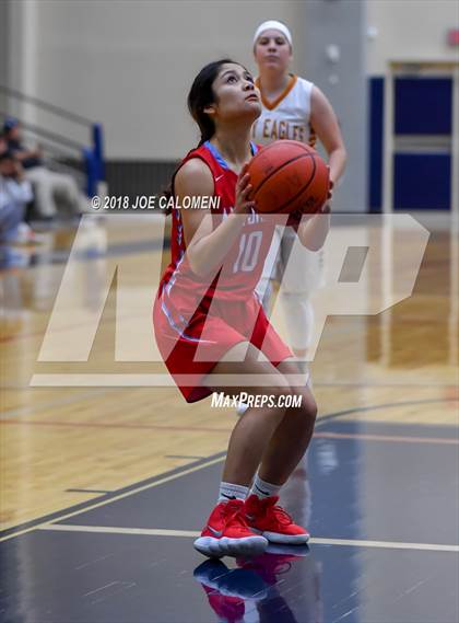 Thumbnail 1 in Eagle Pass vs Antonian Prep (SAISD Basketball Tournament) photogallery.