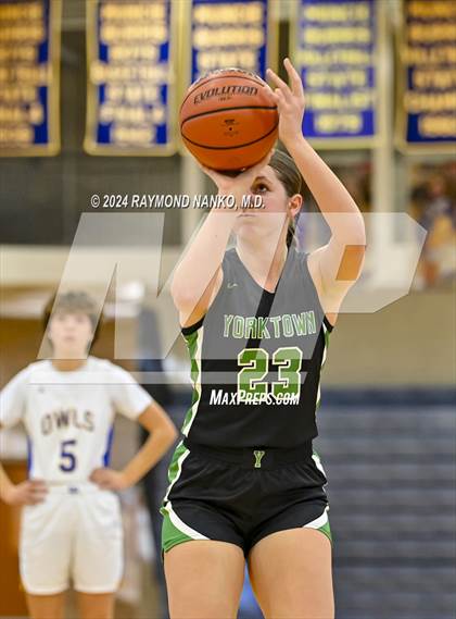Thumbnail 2 in Yorktown @ Muncie Burris photogallery.
