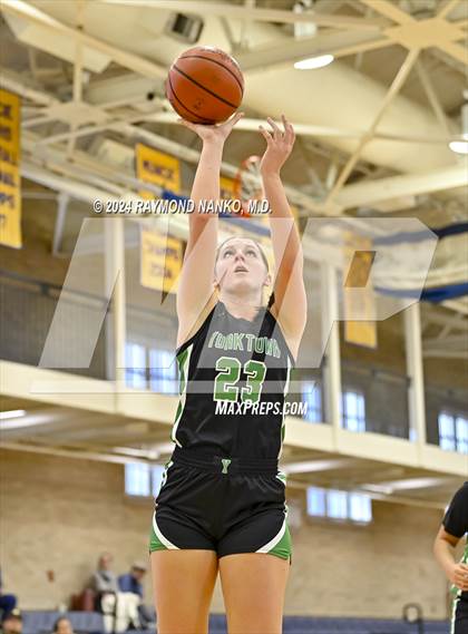 Thumbnail 1 in Yorktown @ Muncie Burris photogallery.
