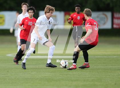 Thumbnail 3 in Stratford @ Wando photogallery.