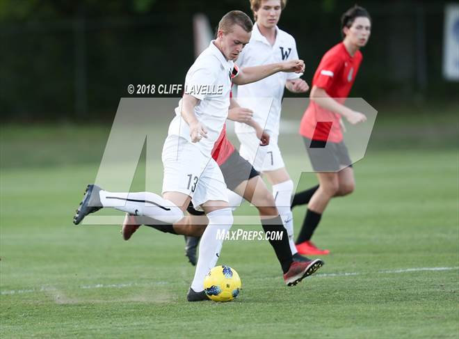 null - Photo 01