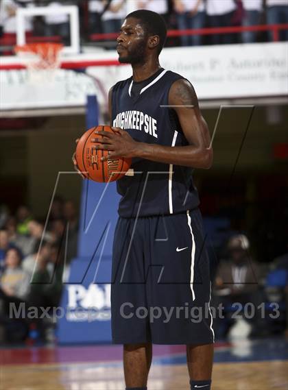 Thumbnail 3 in Eastchester vs Poughkeepsie (Section 1 Class A Semifinal) photogallery.