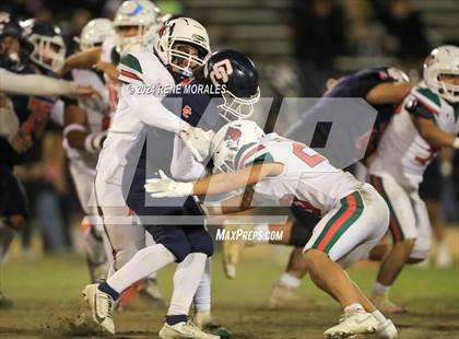Thumbnail 3 in Lindsay vs Chatsworth (CIF Div 7-AA Regional Final) photogallery.