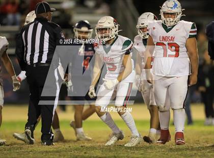 Thumbnail 3 in Lindsay vs Chatsworth (CIF Div 7-AA Regional Final) photogallery.