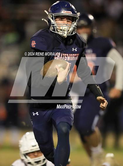 Thumbnail 2 in Lindsay vs Chatsworth (CIF Div 7-AA Regional Final) photogallery.
