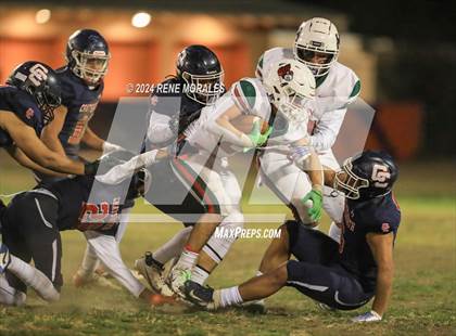 Thumbnail 2 in Lindsay vs Chatsworth (CIF Div 7-AA Regional Final) photogallery.