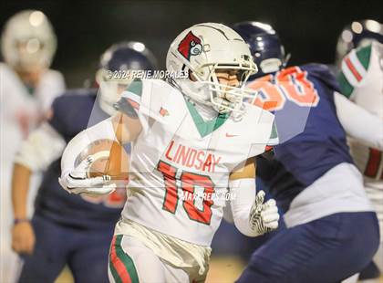 Thumbnail 3 in Lindsay vs Chatsworth (CIF Div 7-AA Regional Final) photogallery.