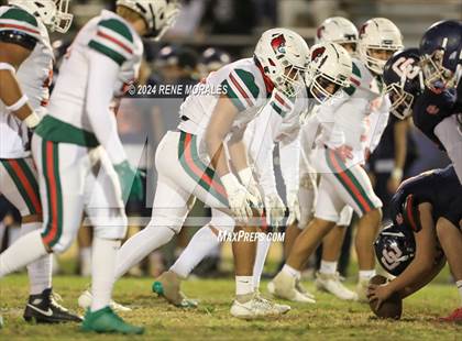 Thumbnail 3 in Lindsay vs Chatsworth (CIF Div 7-AA Regional Final) photogallery.