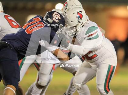 Thumbnail 3 in Lindsay vs Chatsworth (CIF Div 7-AA Regional Final) photogallery.