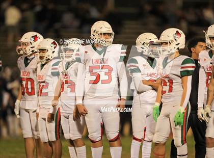Thumbnail 3 in Lindsay vs Chatsworth (CIF Div 7-AA Regional Final) photogallery.