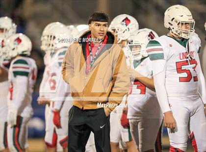 Thumbnail 1 in Lindsay vs Chatsworth (CIF Div 7-AA Regional Final) photogallery.