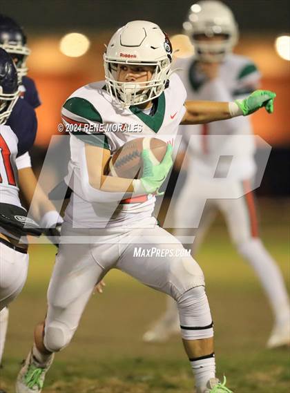 Thumbnail 1 in Lindsay vs Chatsworth (CIF Div 7-AA Regional Final) photogallery.
