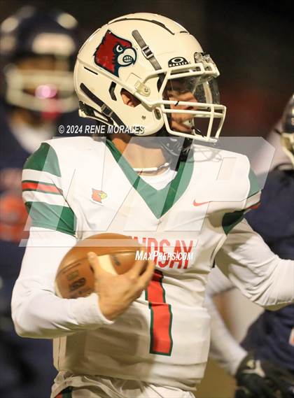 Thumbnail 3 in Lindsay vs Chatsworth (CIF Div 7-AA Regional Final) photogallery.