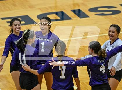 Thumbnail 3 in Harlan @ Warren photogallery.
