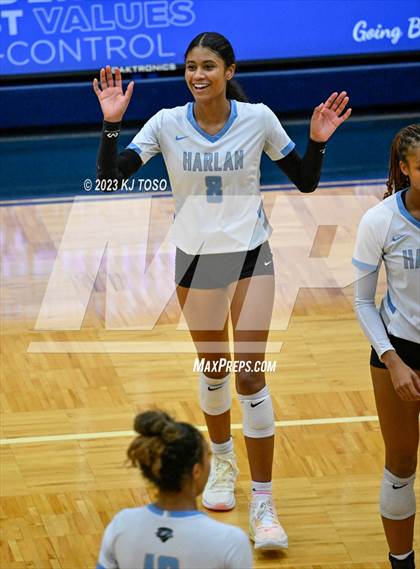 Thumbnail 3 in Harlan @ Warren photogallery.
