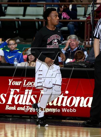 Thumbnail 2 in Aquinas vs. Middletown (NYSPHSAA Class AA Final) photogallery.