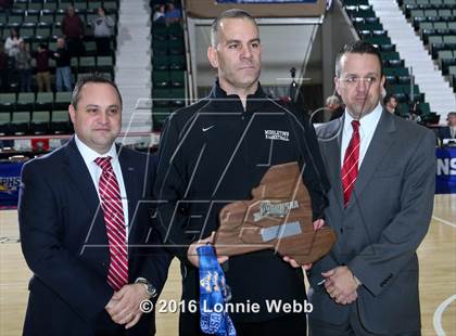 Thumbnail 1 in Aquinas vs. Middletown (NYSPHSAA Class AA Final) photogallery.