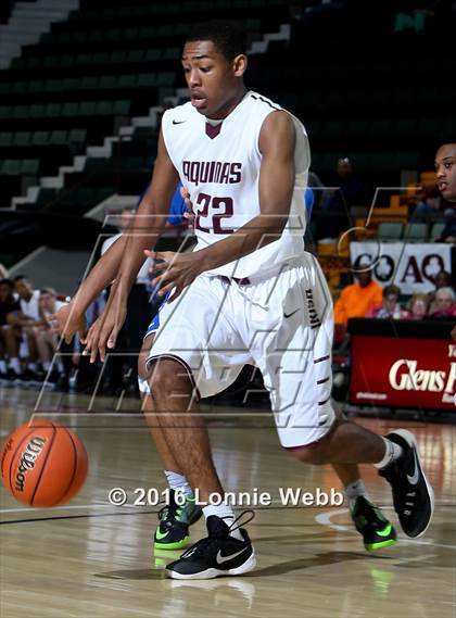 Thumbnail 3 in Aquinas vs. Middletown (NYSPHSAA Class AA Final) photogallery.