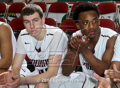 Thumbnail 2 in Aquinas vs. Middletown (NYSPHSAA Class AA Final) photogallery.