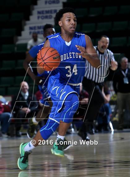 Thumbnail 3 in Aquinas vs. Middletown (NYSPHSAA Class AA Final) photogallery.