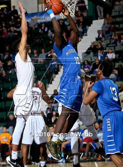 Thumbnail 1 in Aquinas vs. Middletown (NYSPHSAA Class AA Final) photogallery.