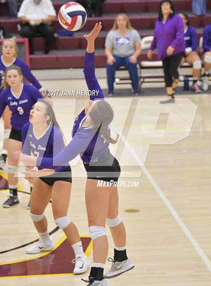 Thumbnail 2 in Yerington vs. The Meadows School (NIAA 2A State Final) photogallery.