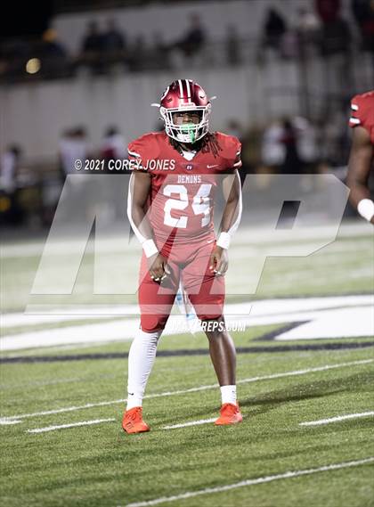 Thumbnail 3 in Jonesboro vs. Warner Robins  (GHSA AAAAA Round 1 Playoff) photogallery.