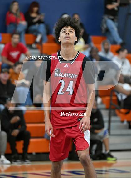 Thumbnail 3 in McClatchy vs. Natomas (Fortune Showcase) photogallery.