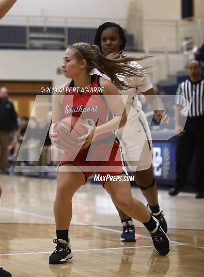 Thumbnail 2 in Southport @ Decatur Central photogallery.