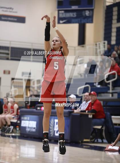Thumbnail 3 in Southport @ Decatur Central photogallery.