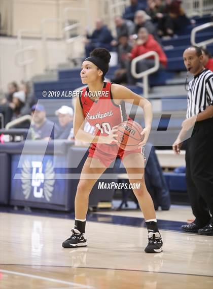 Thumbnail 3 in Southport @ Decatur Central photogallery.